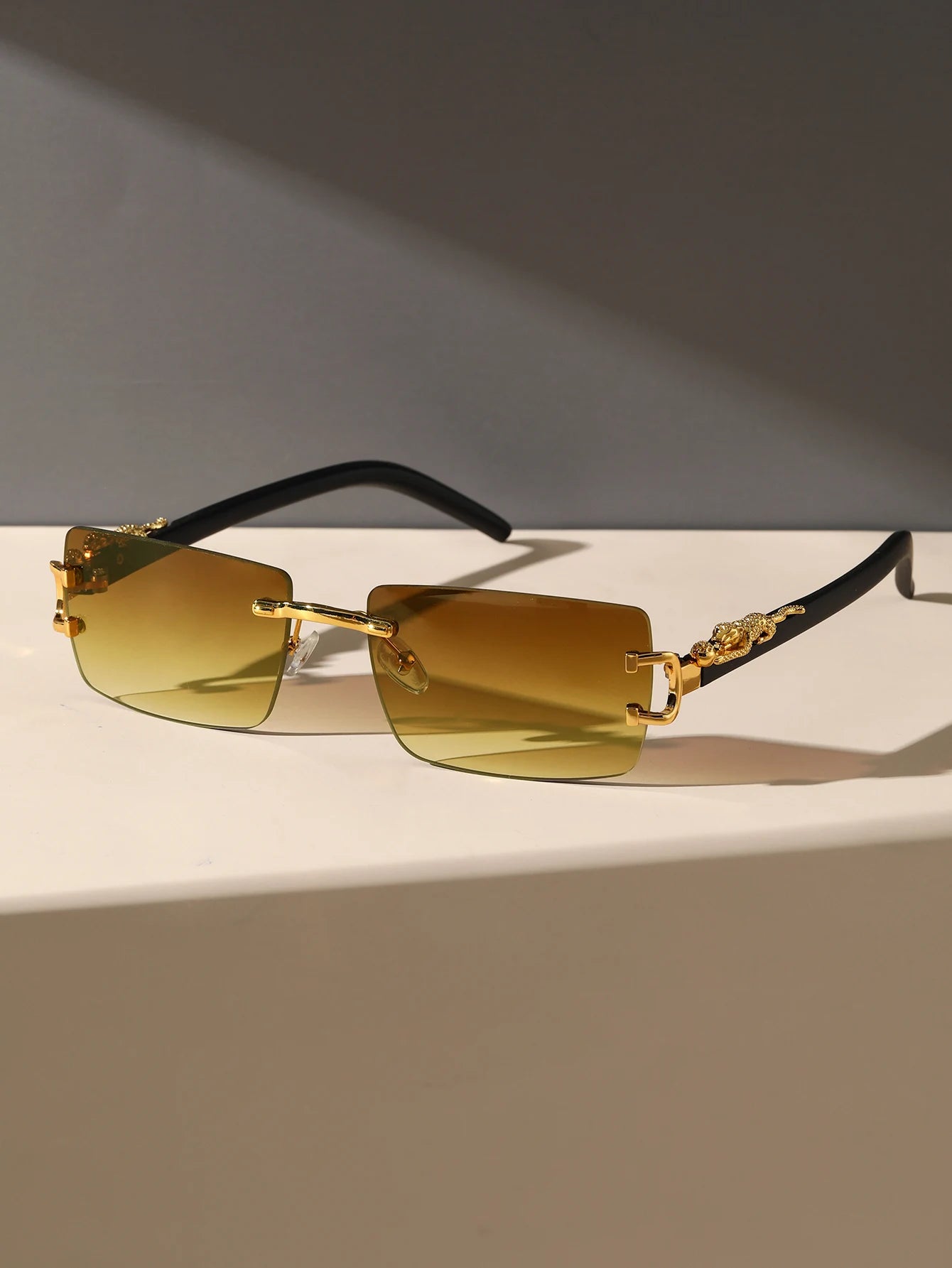 1/2 PCS Fashionable Trendy Frameless Rectangular Personalized Sunglasses For Daily Life
