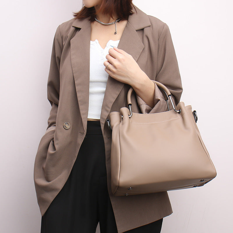Leisure Soft Leather Bucket Bag Commuting To Work